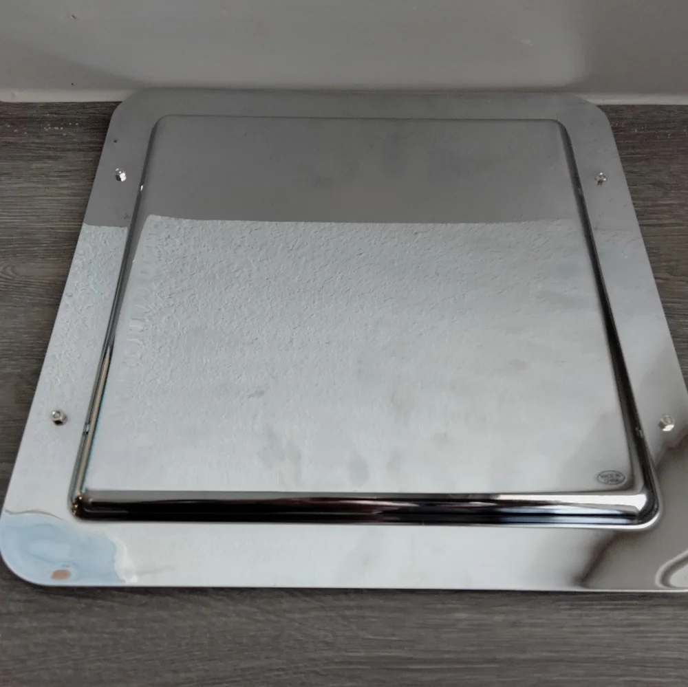 Nautica Metal Vanity Tray